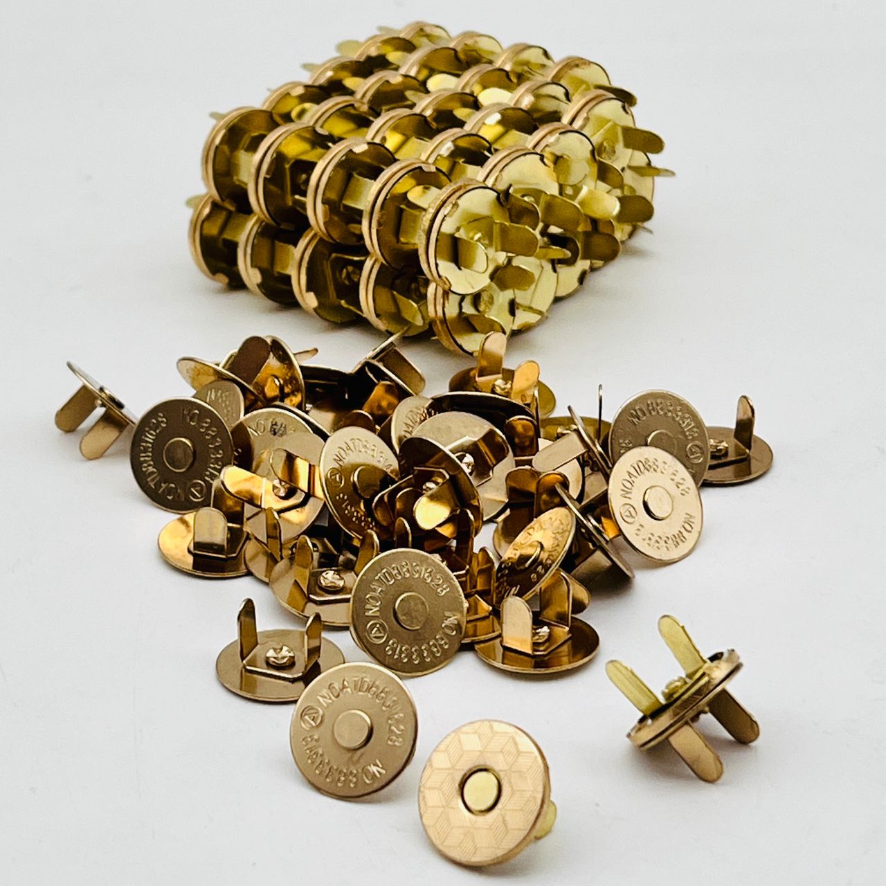 آهن ربا شطرنی بزرگ